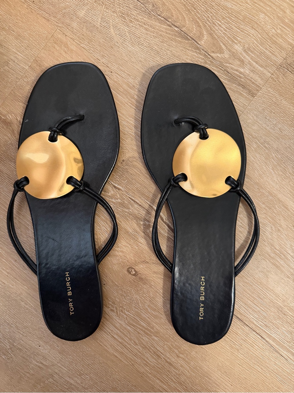 Tory Burch Patos - Black Leather Sandals with Gold Medallion